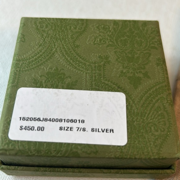 Gucci Brand New Silver Bracelet with dust bag and box - Picture 13 of 16